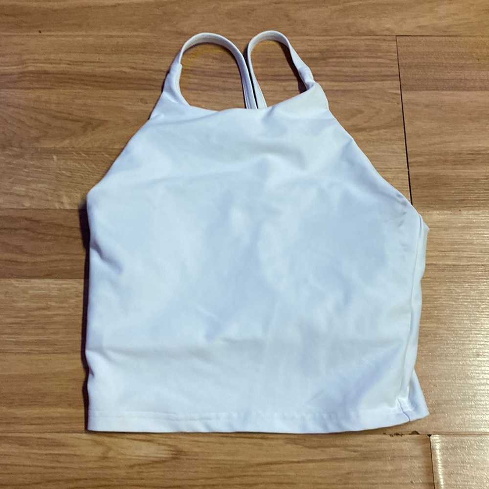 Old Navy white xs powersoft top